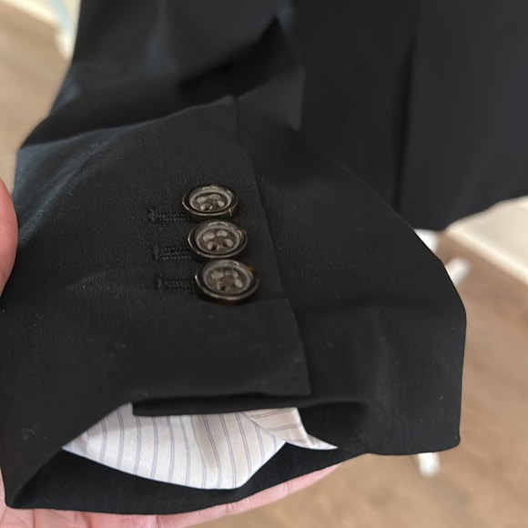 Banana Republic Black Wool Suit Jacket Stretch Size 8 Fully Lined Two Button - Picture 5 of 8